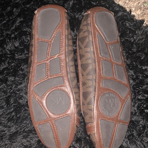 Authentic Michael kors flats - Picture 3 of 3